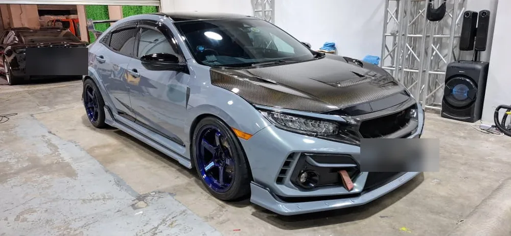 Grey Honda Civic hatchback detailed at Thirty3